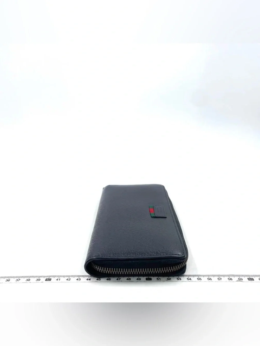 Authentic Gucci Luxurious Black Grain Leather Zip Around Long Wallet